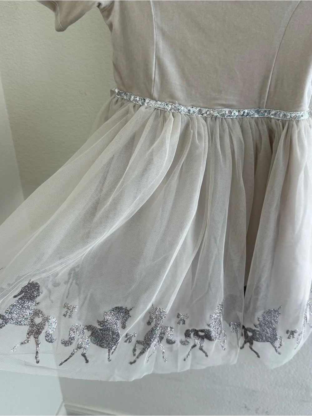 Zunie velvet silver cream unicorn glitter tulle short sleeve dress Size 7-8
